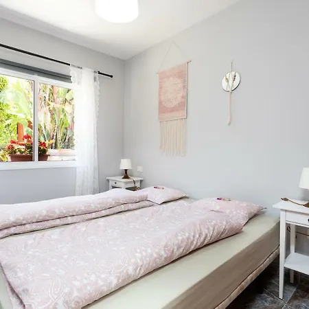 La Gaviota - Palmeras- Jacuzzi Privado 펜션 *